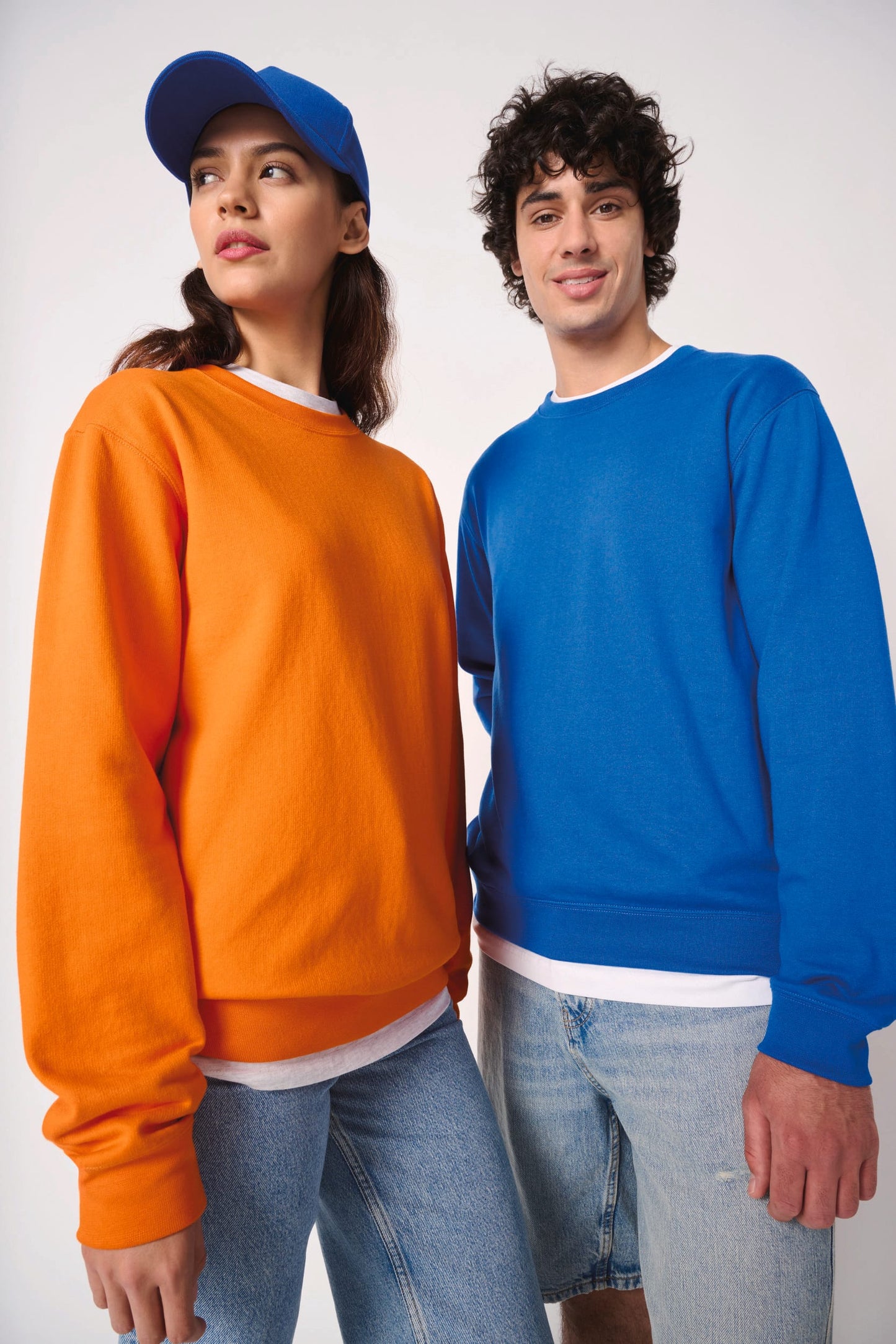 Sudadera cuello redondo unisex