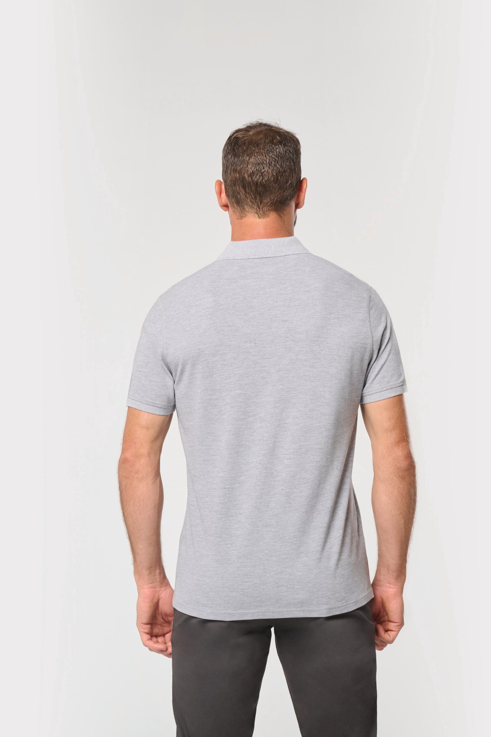 Polo ecorresponsable con bolsillo en el pecho unisex