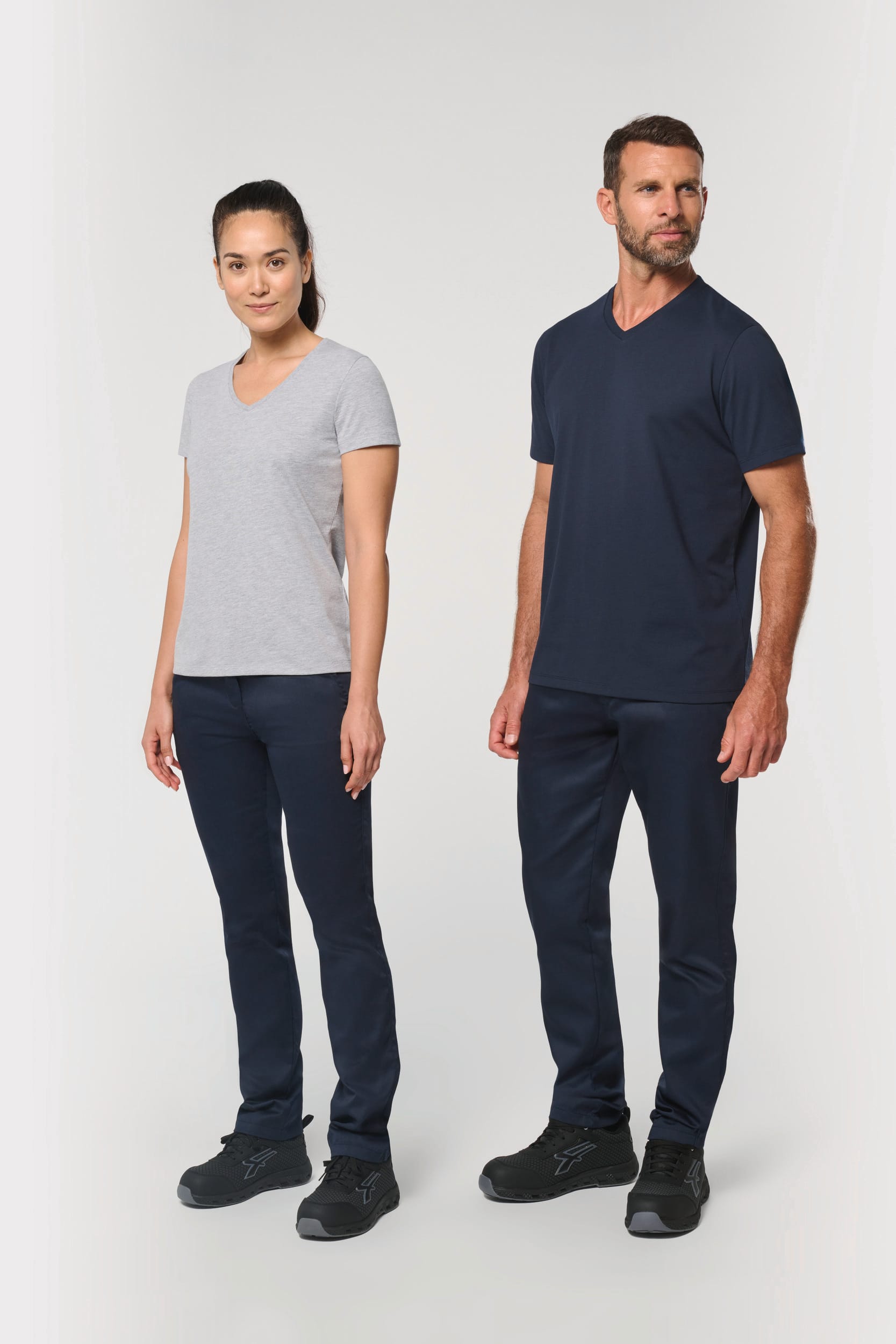 Camiseta ecorresponsable antibacteriana cuello de pico mujer