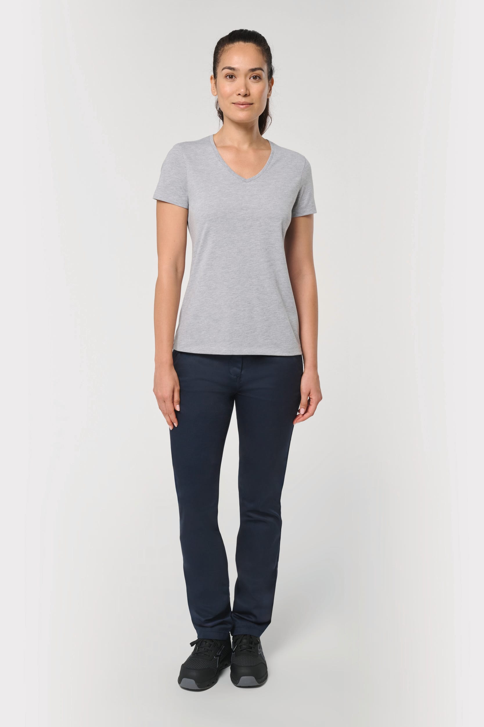 Camiseta ecorresponsable antibacteriana cuello de pico mujer