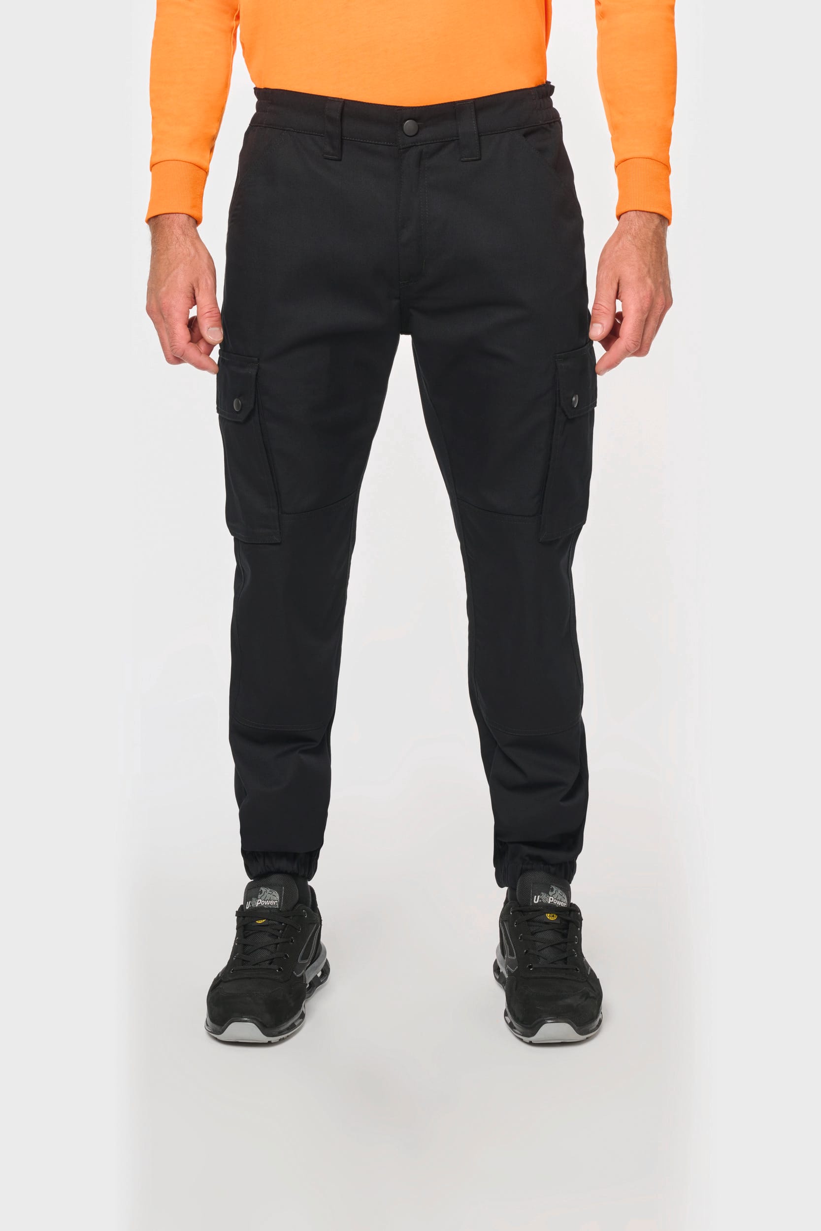 Pantalón tipo cargo unisex con bajo elástico