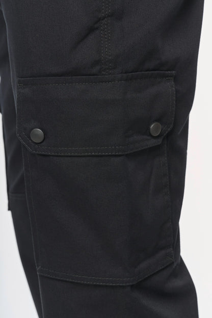Pantalón tipo cargo unisex con bajo elástico